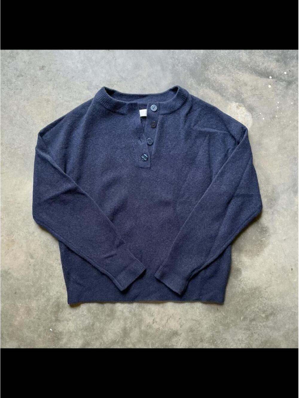 Abercrombie & Fitch Navy Blue Henley Sweater
